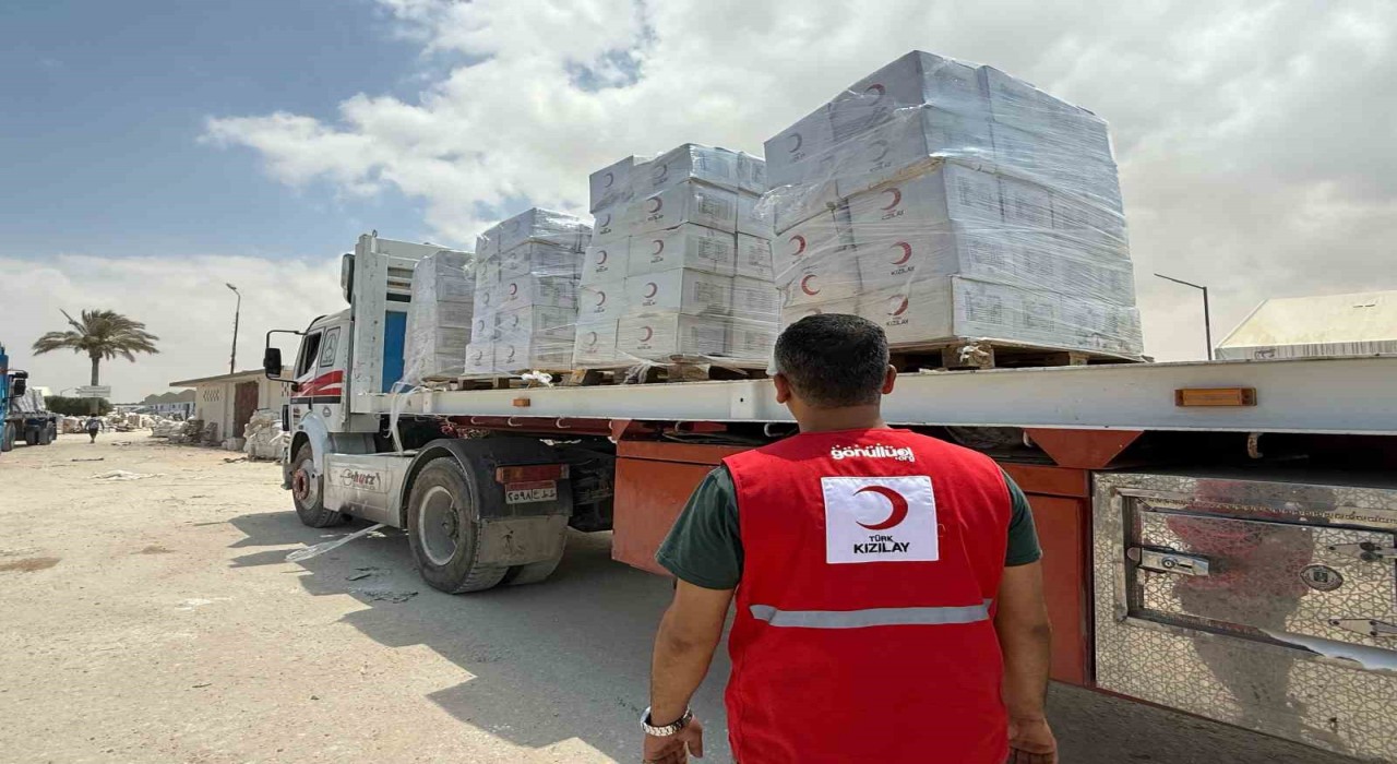 Türk Kızılay, Gazzede bulunan 2 hastanenin operasyonlarını üstlendi