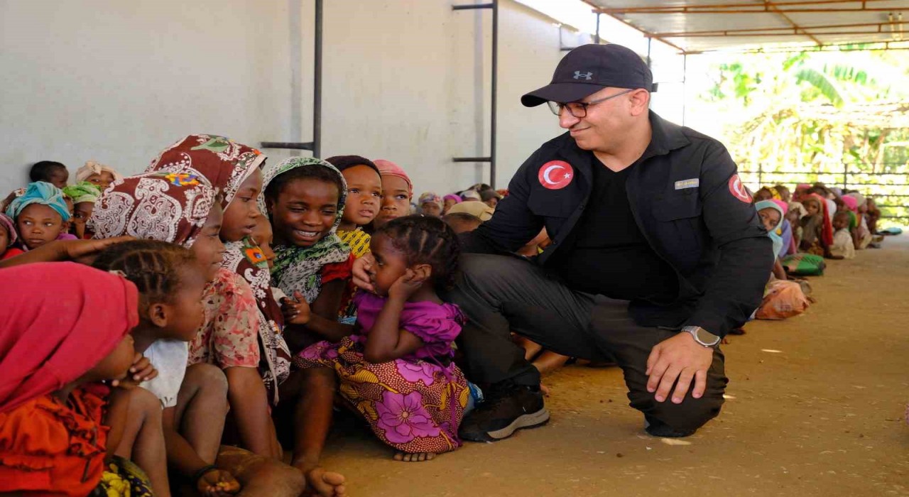Türkiyeden Afrikaya uzanan iyilik yolculuğu