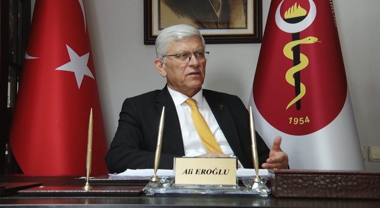 TVHB Başkanı Eroğlu, Kuduz yüzde 99.9 ölümcül bir hastalık ama yüzde 100 önlenebilen bir hastalık