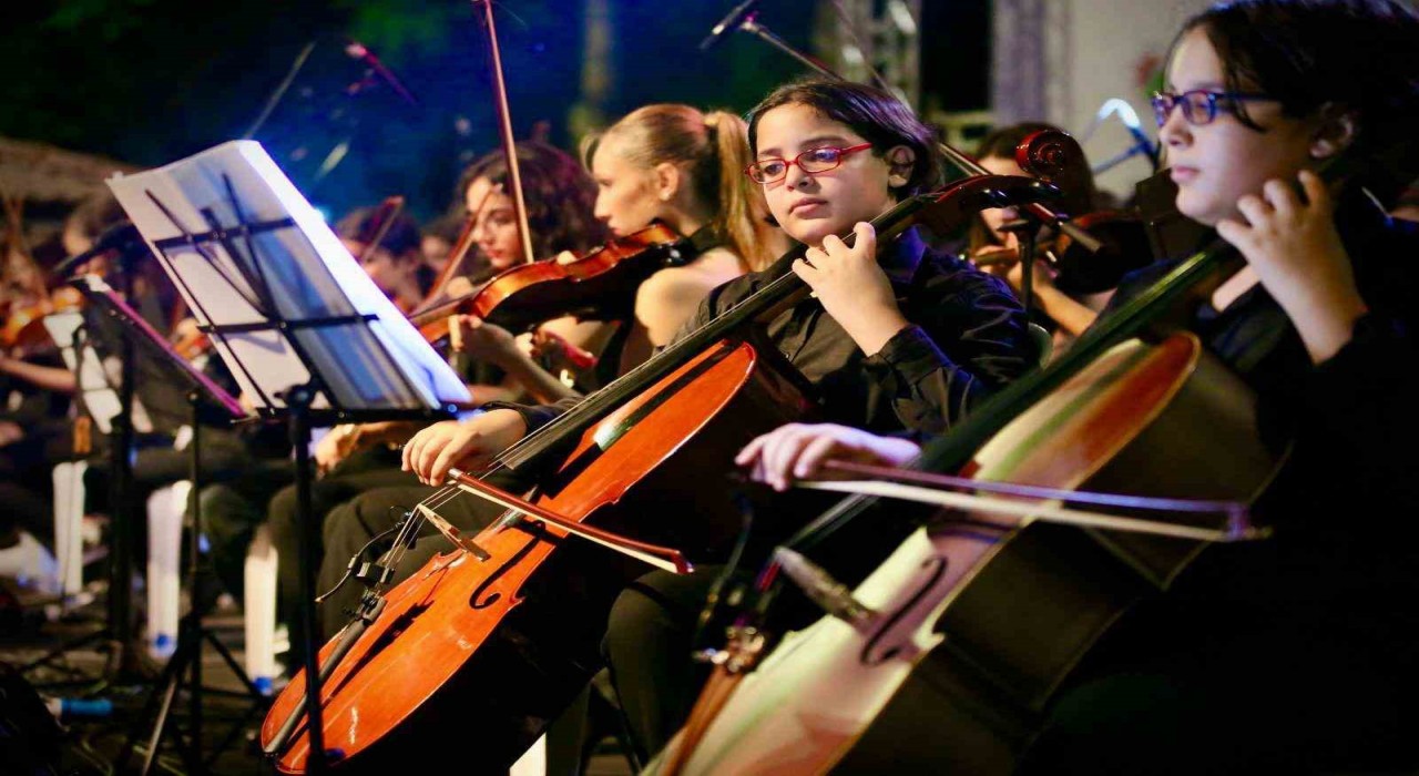 Uluslararası Kültür Festivalinde senfonik yolculuk