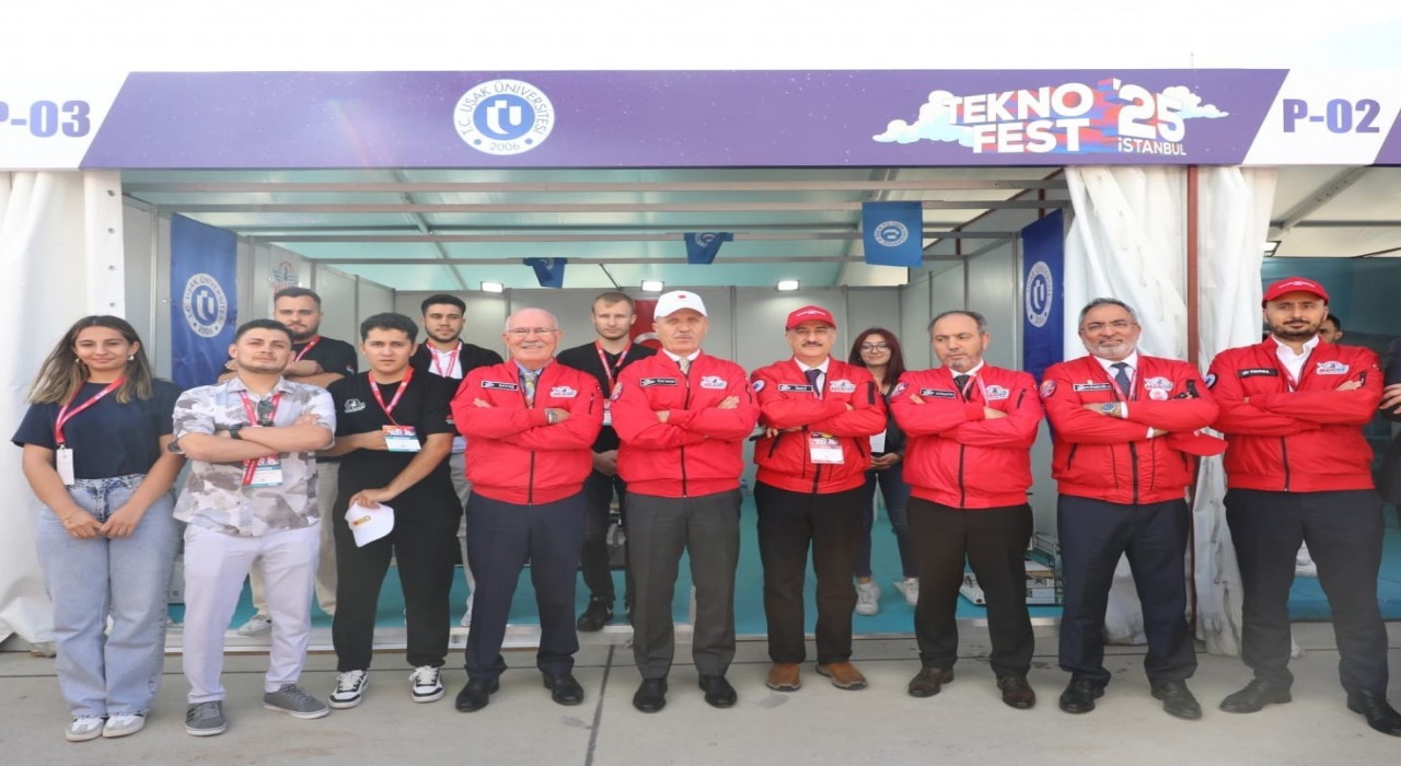 Uşak Üniversitesi, Türkiyenin gururu TEKNOFEST 2025te bilim ve teknoloji tutkunlarıyla buluştu