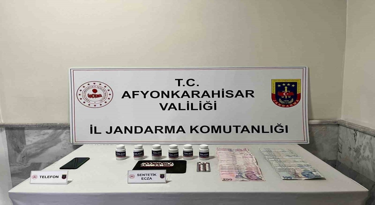 Uyusuturucu operasyonlarında yakalanan 4 kişi tutuklandı