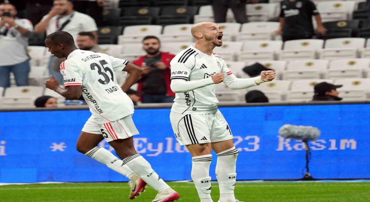Vaclav Cerny, Beşiktaş formasıyla ilk golünü attı