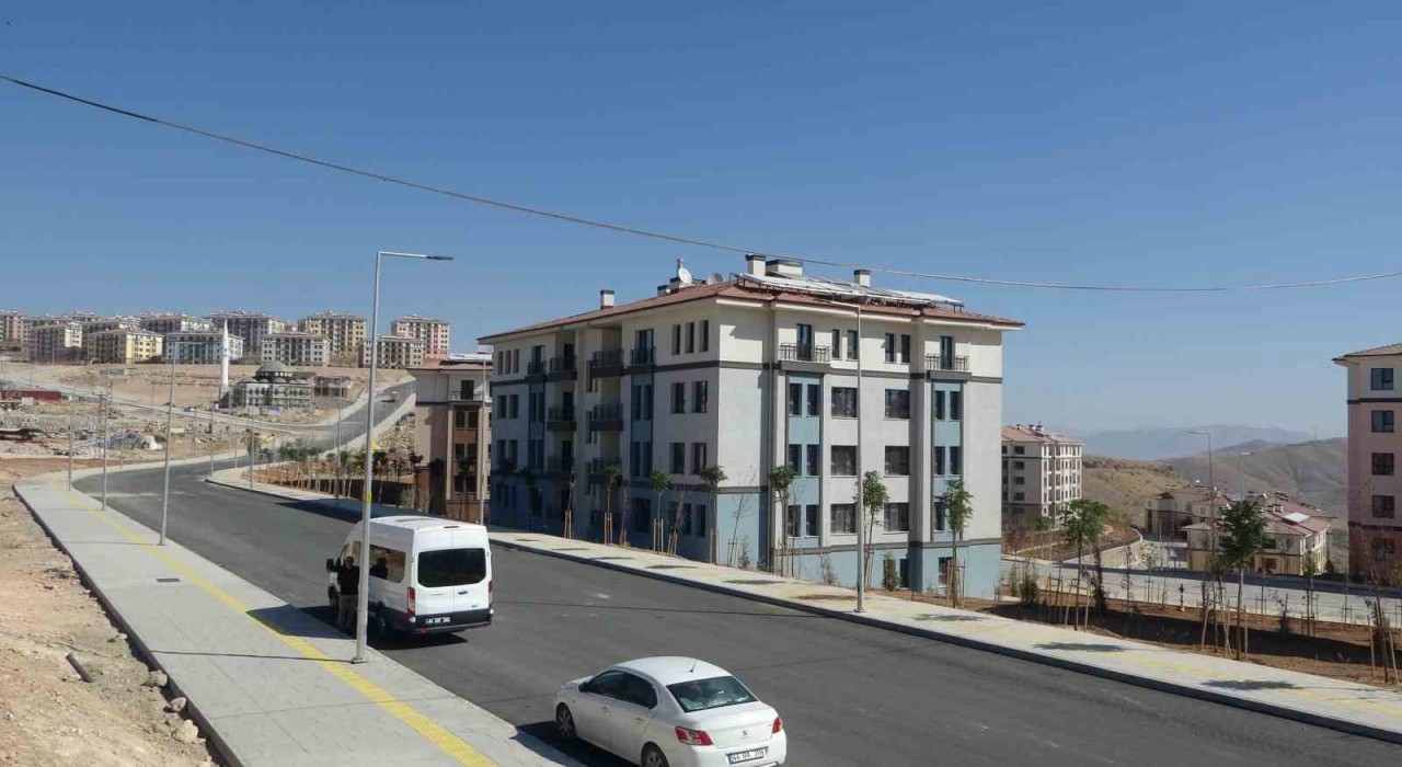 Vali Yavuz Yeni bir Malatya inşa ediyoruz