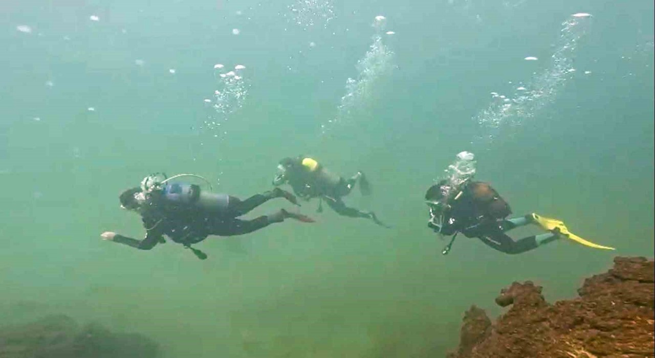 Van Gölünün altındaki zenginlik çocuklarla keşfediliyor