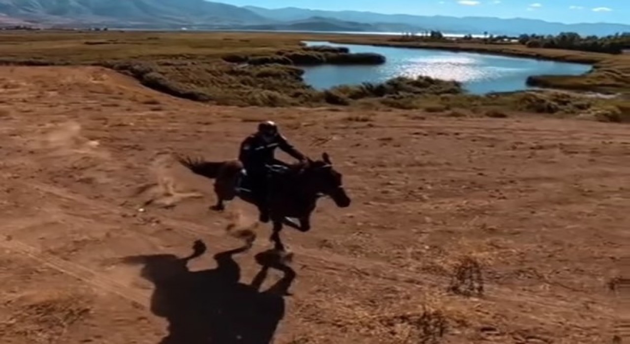 Vanda atlı jandarma tarihi ve doğal alanlarda devriyede