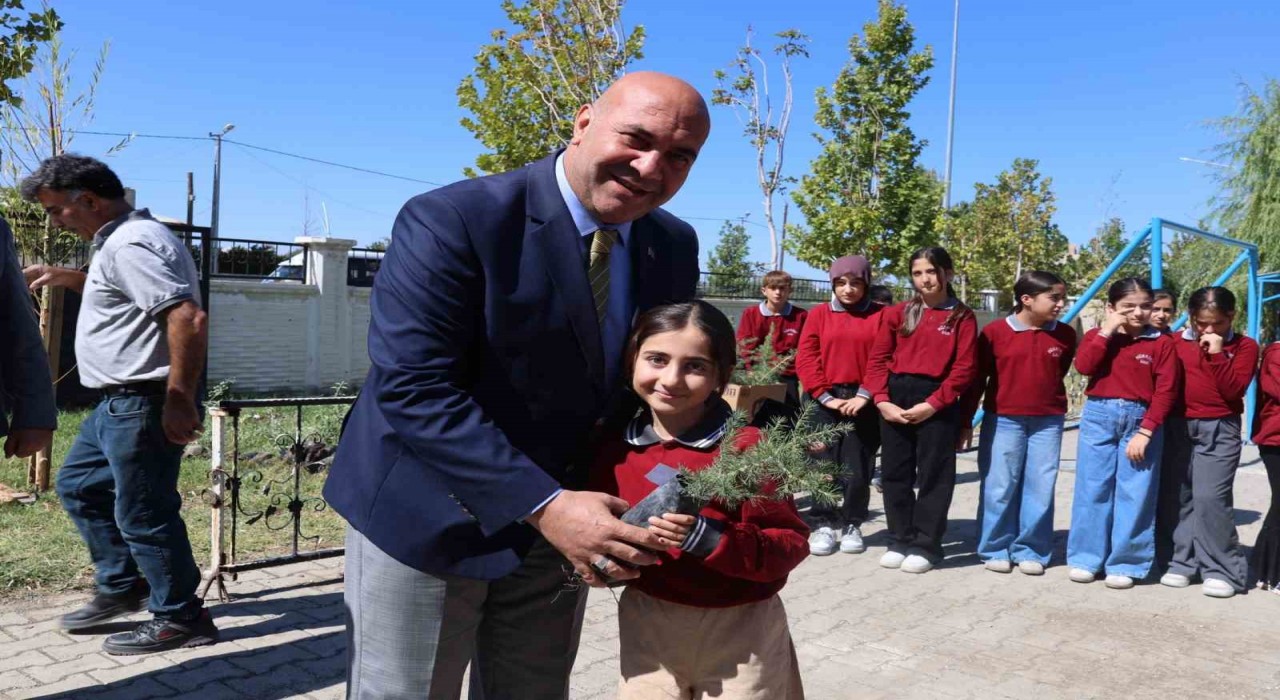 Vanda öğrenciler geleceğe nefes oluyor