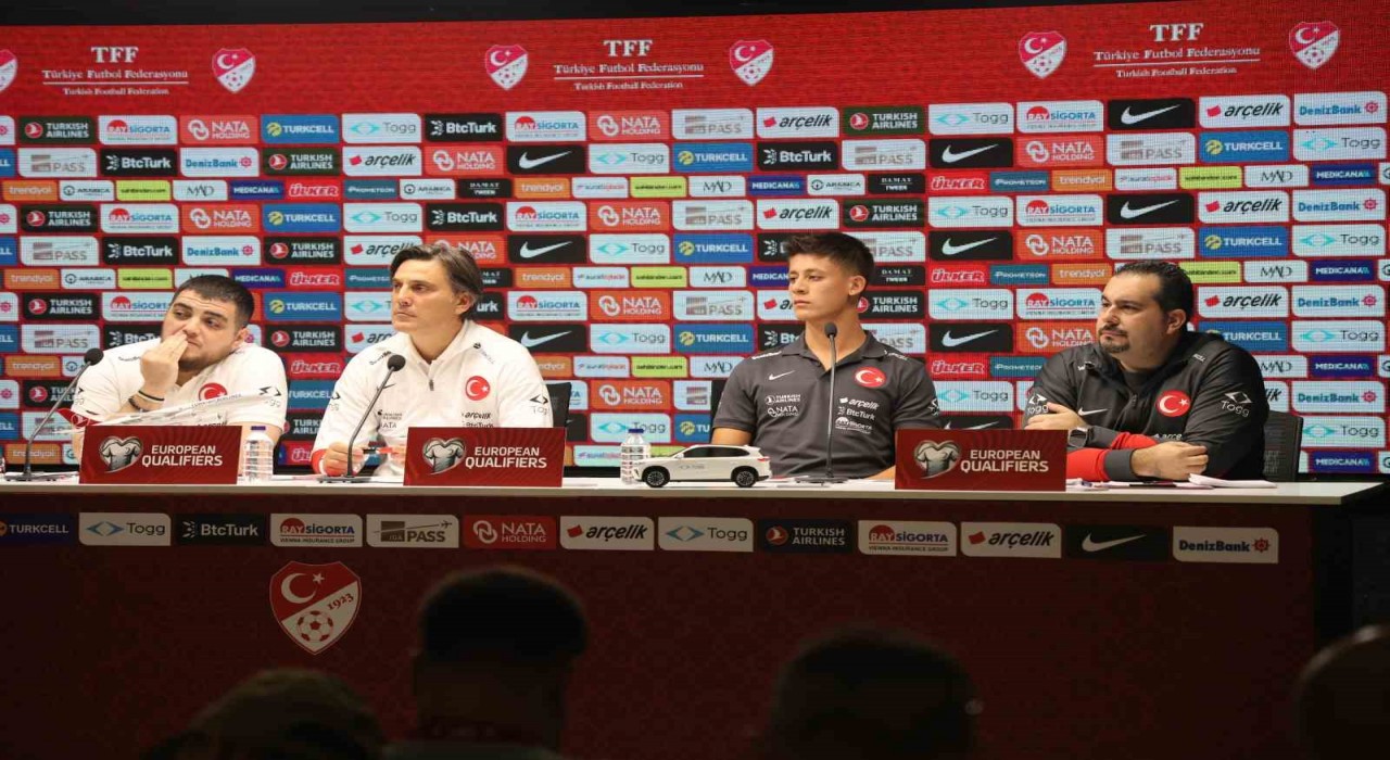 Vincenzo Montella: Sonucu etkileyecek her türlü silaha sahibiz