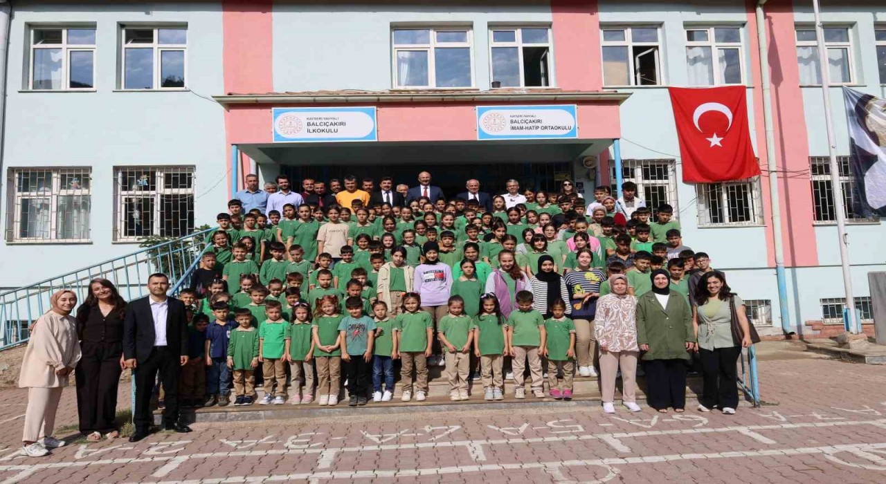 Yahyalıda 2025-2026 Eğitim Öğretim Yılı coşkusu