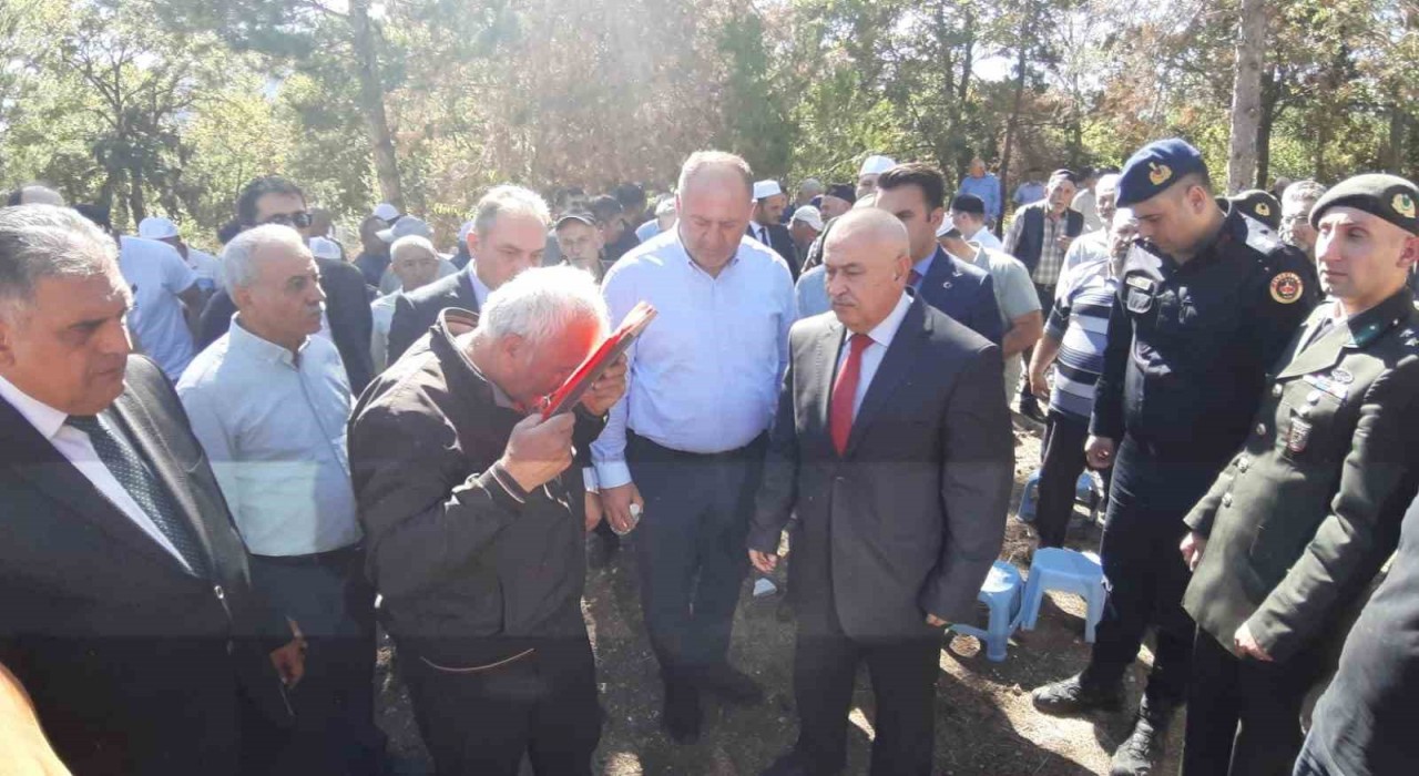 Yangın faciasında yürek yakan detay: Babam anneme sarılmış, öyle kalmış