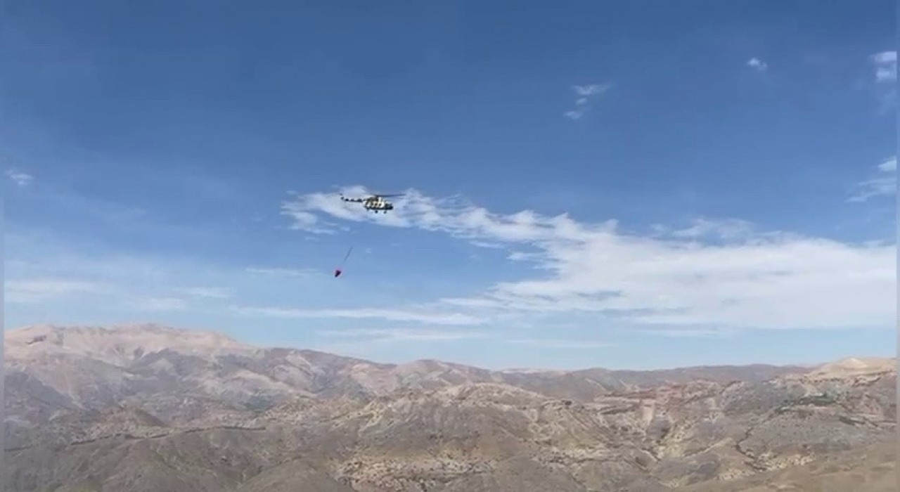 Yangın kontrol altına alınarak söndürüldü: 6 helikopterle müdahale edildi