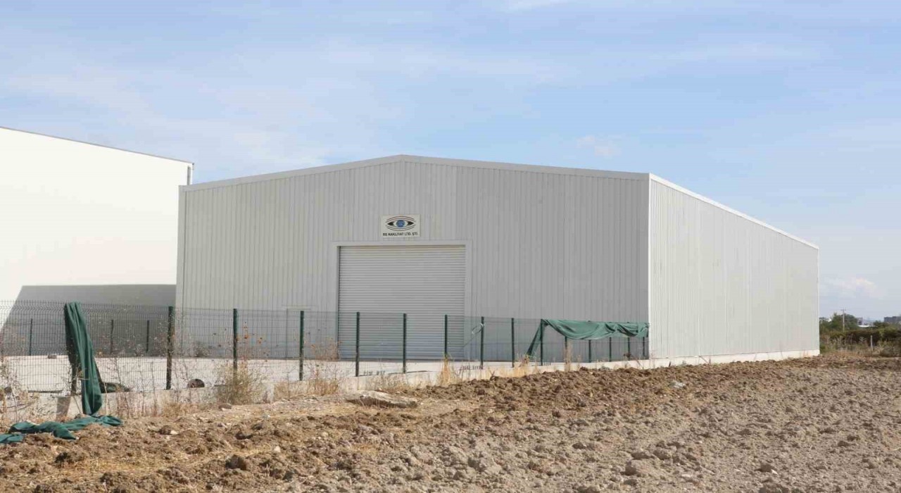 Yaylacıkta kaçak iş yeri yıkıldı