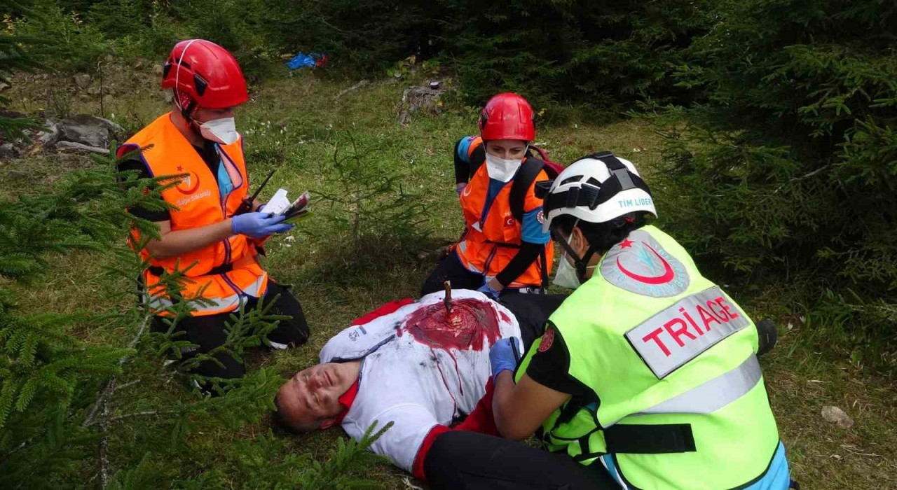 Yaylada gerçeği aratmayan tatbikat