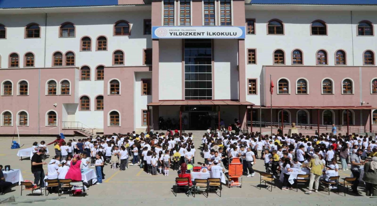 Yıldızkent İlkokulunda Sağlıklı çocuk, sağlıklı gelecek şenliği