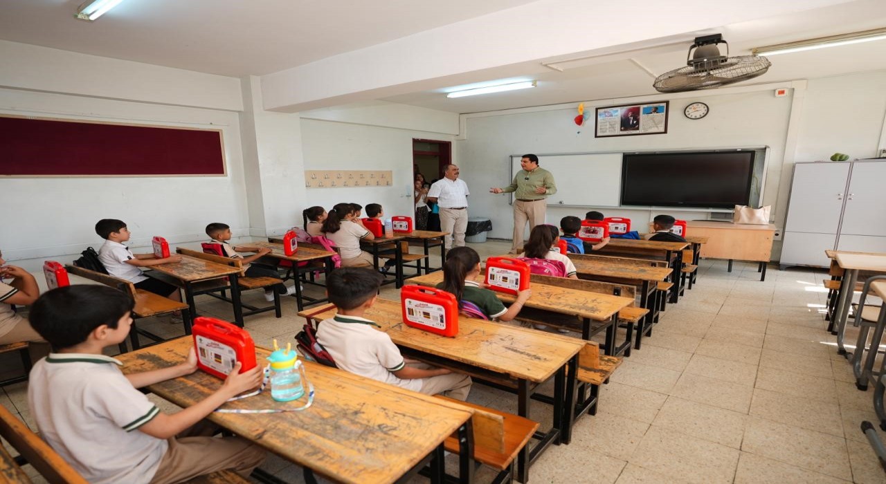 Yılmazdan öğrencilere kantin desteği müjdesi