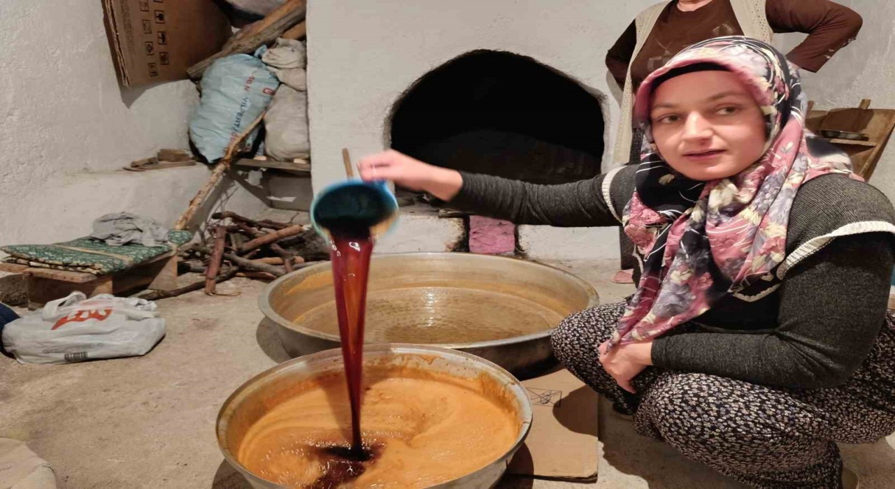 Yozgatta pekmez kazanları kaynadı