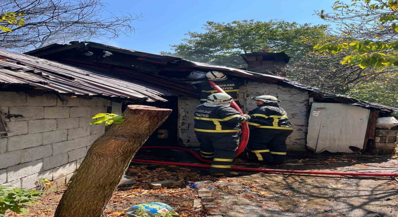 Yufka yaparken yangın çıktı