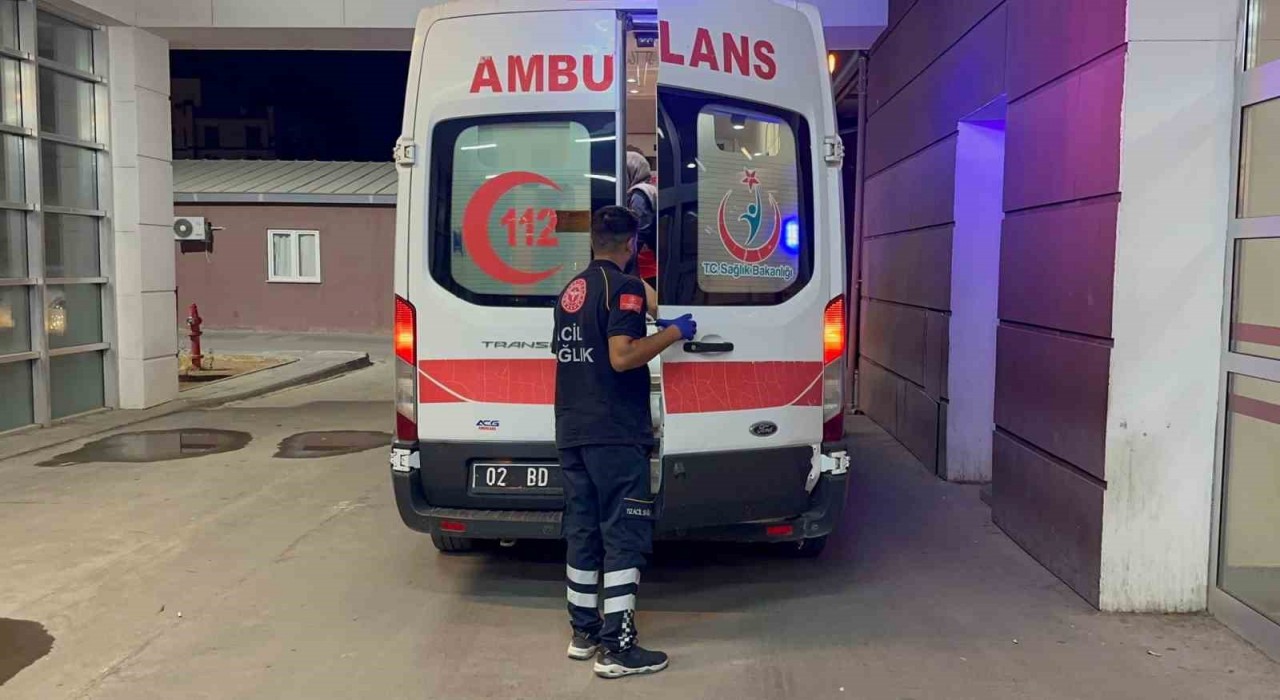 Yüksekten düşen işçi yaralandı