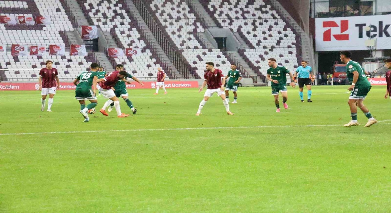 Ziraat Türkiye Kupası: Elazığspor: 2 - 12 Bingölspor: 3