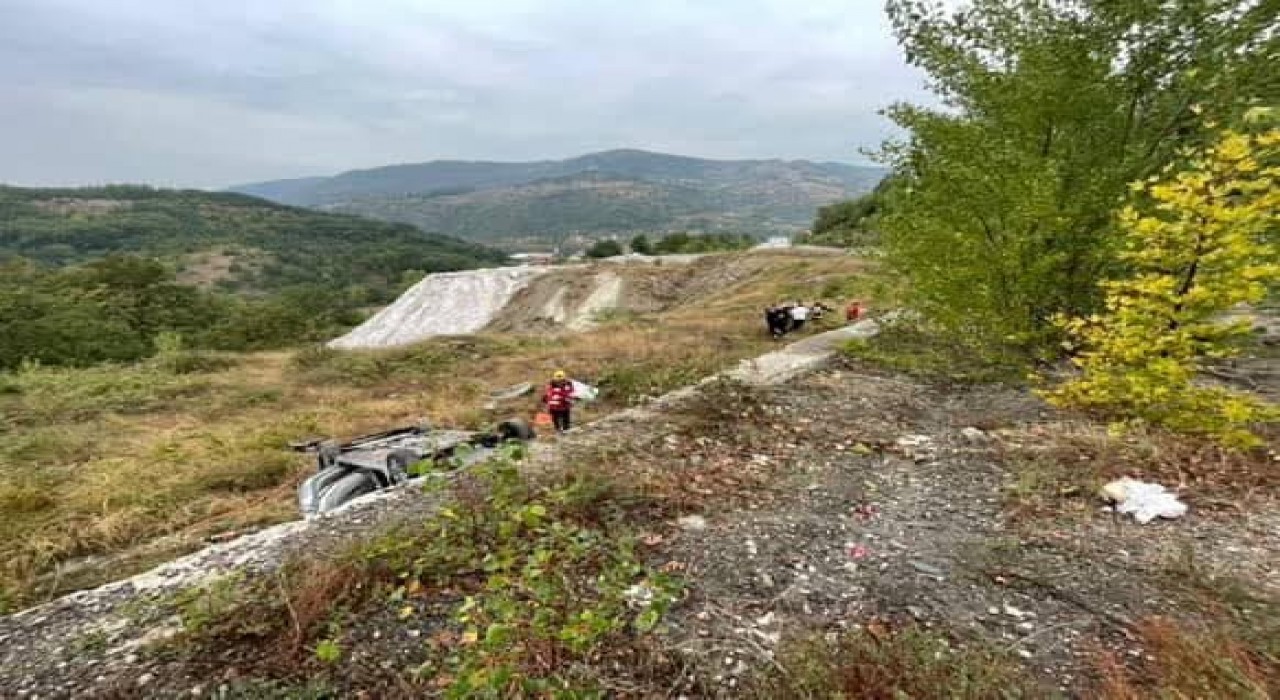Zonguldakta iki ayrı trafik kazasında 2 kişi yaralandı