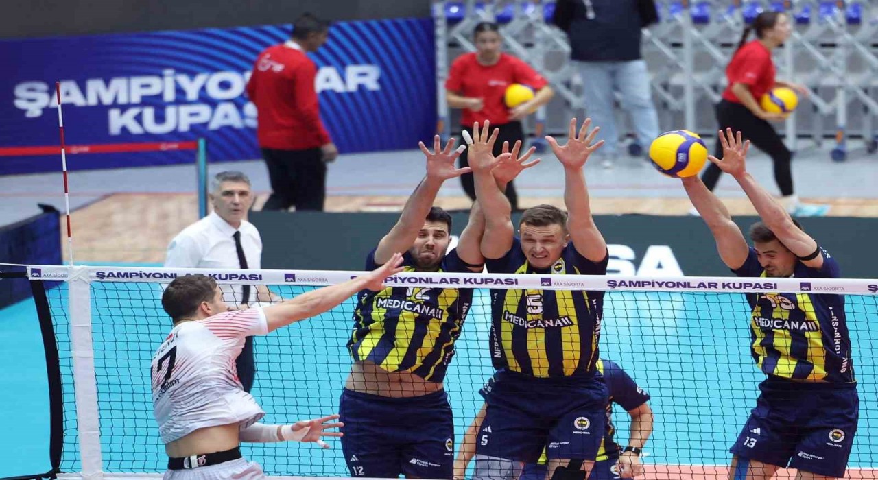 2025 Voleybol Erkekler Şampiyonlar Kupasını Ziraat Bankkart kazandı
