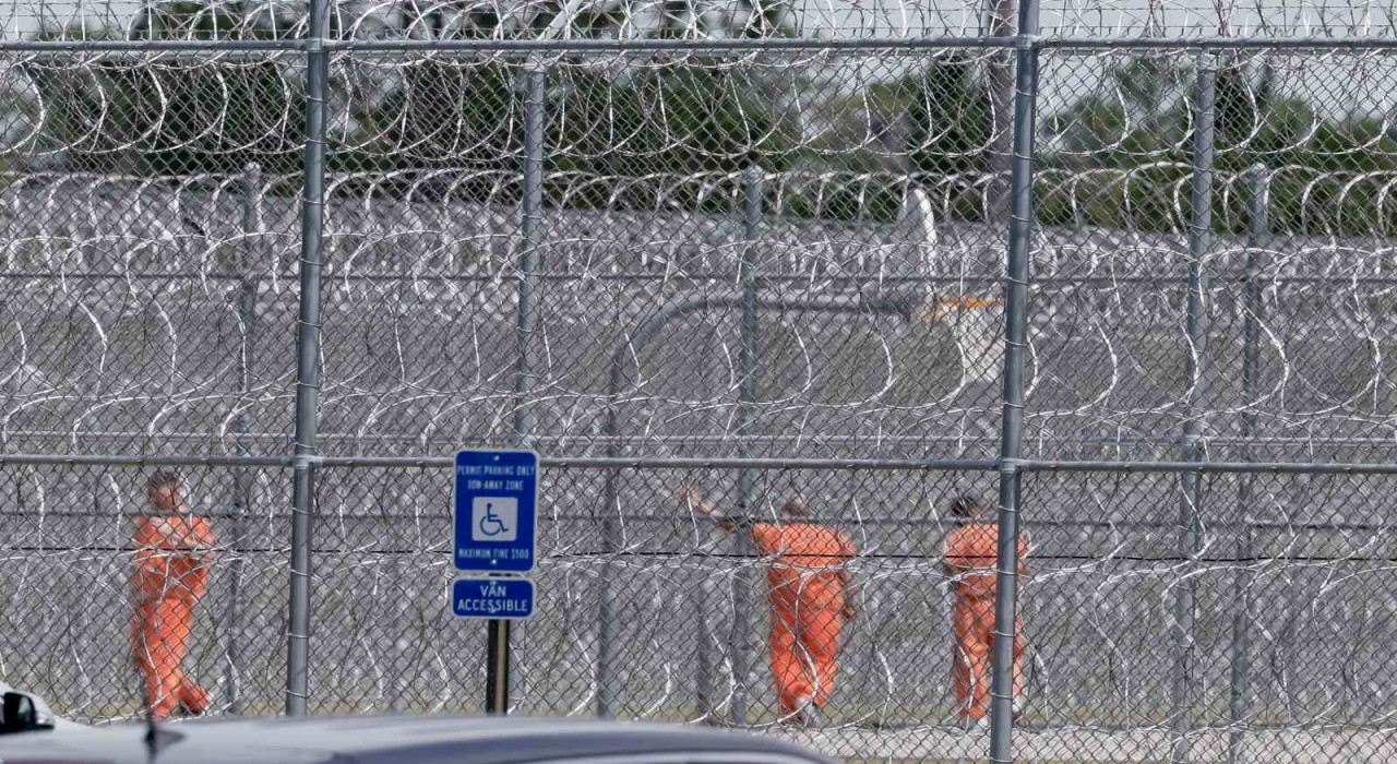 ABD-Meksika sınırındaki yasa dışı geçişler yarım asrın en düşük seviyesinde