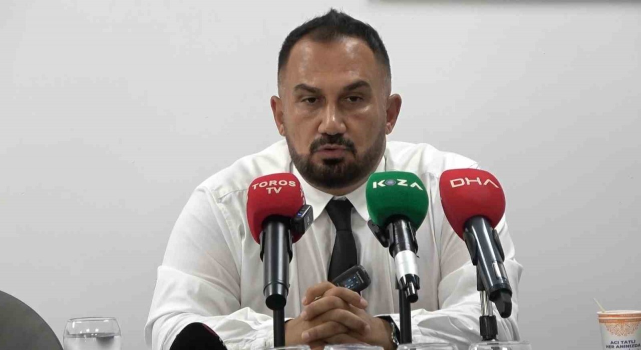 Adanaspor Teknik Direktörü Yüksel Yeşilova: Kimse elini taşın altına koymadı, maçlara ağlayarak çıkıyoruz