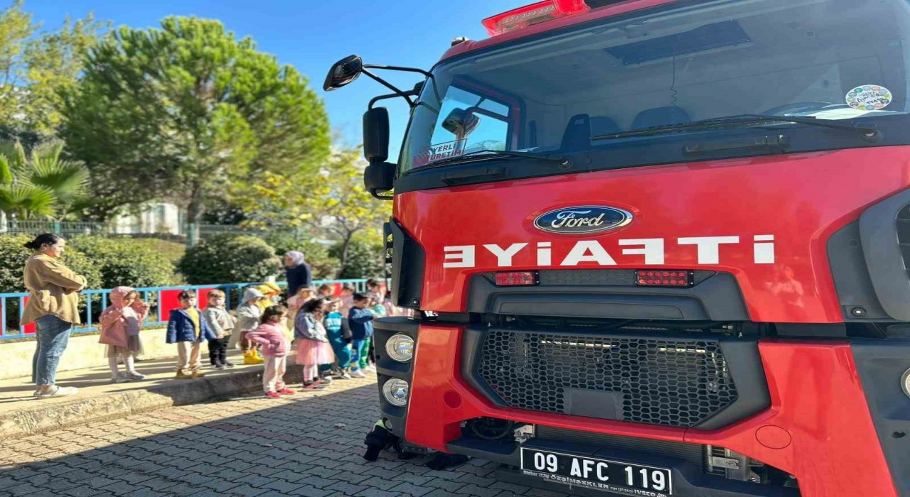 ADÜ Anaokulunda yangın güvenliği eğitimi