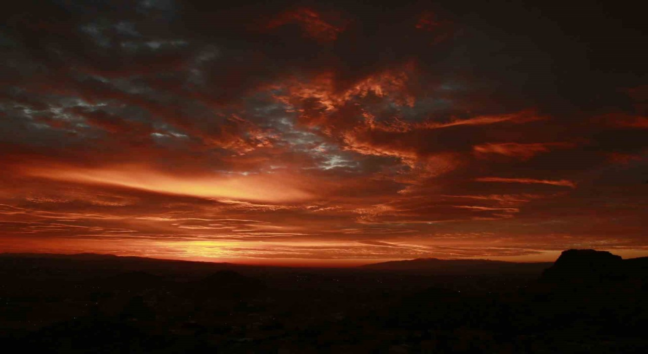 Afyonkarahisarda gün doğumu manzarası mest etti