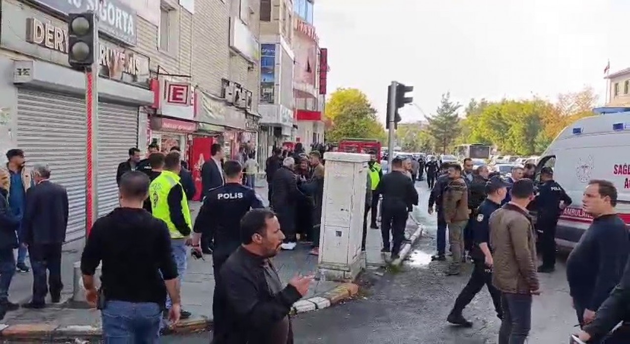 Ağrıda silahlı kavga: 4 yaralı