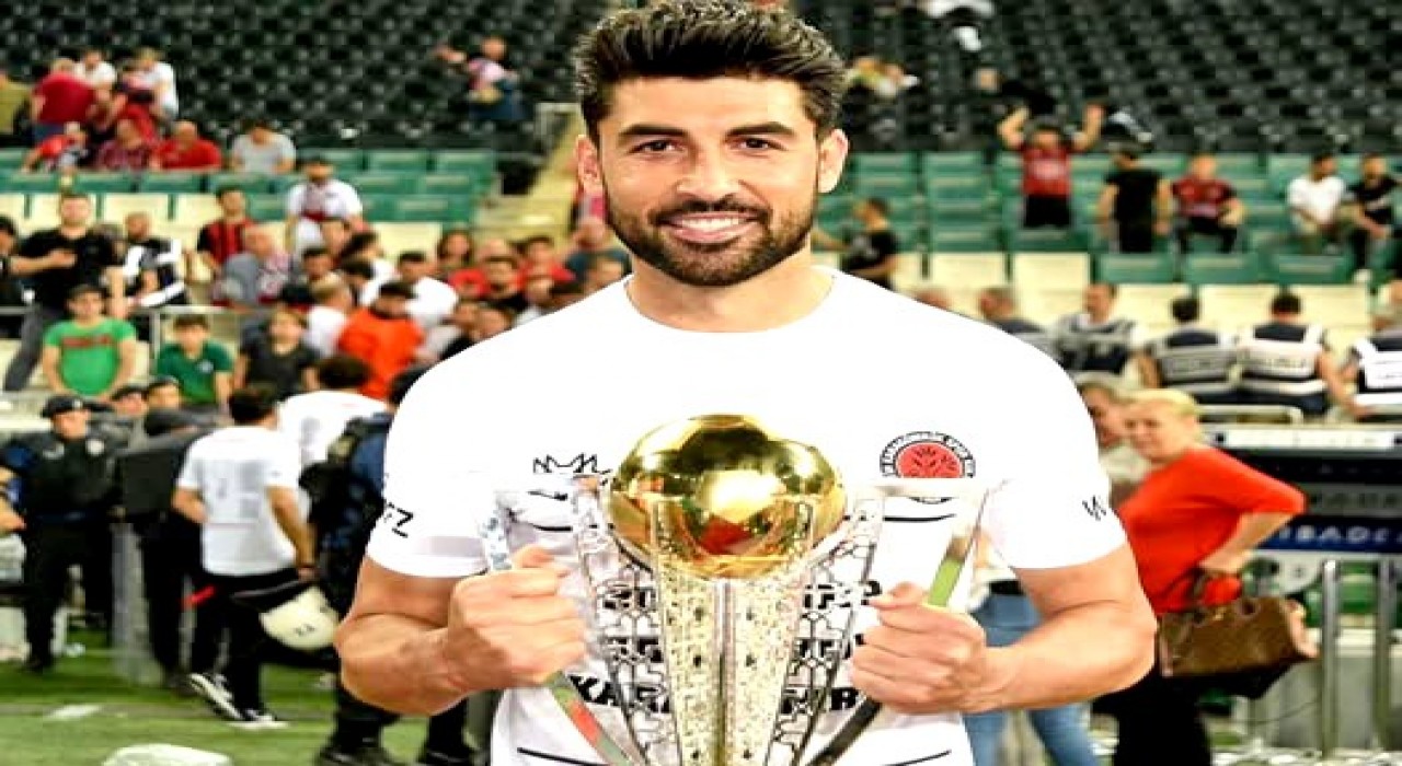 Ahmet Arastan Çeşme Belediyespora vefa dönüşü