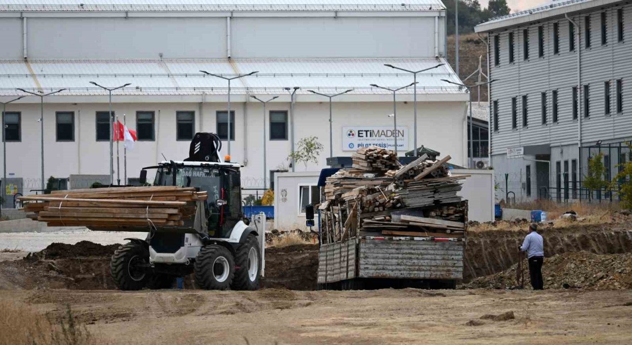 AK Parti İl Başkanı Albayrak: CHP bu ülkenin kalkınma tarihine engel olan zihniyet olarak anılacaktır