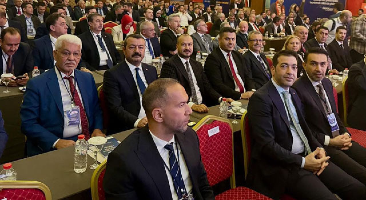 AK Parti Osmaniye, Yerel Yönetimler Bölge Toplantısına Katıldı