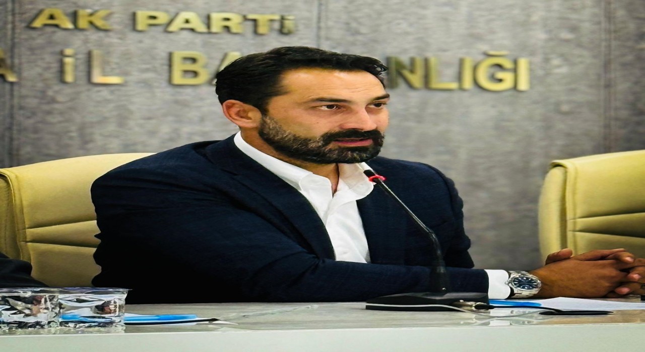 AK Partili Mücahit Arınçtan CHP İl Başkanı Özalpere tebrik