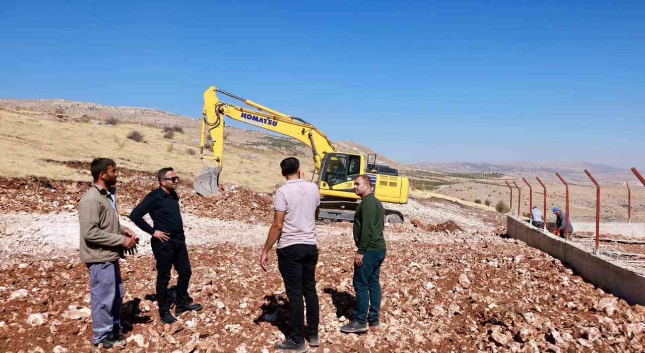 Akçadağda sokak hayvanları için modern barınak yapılıyor