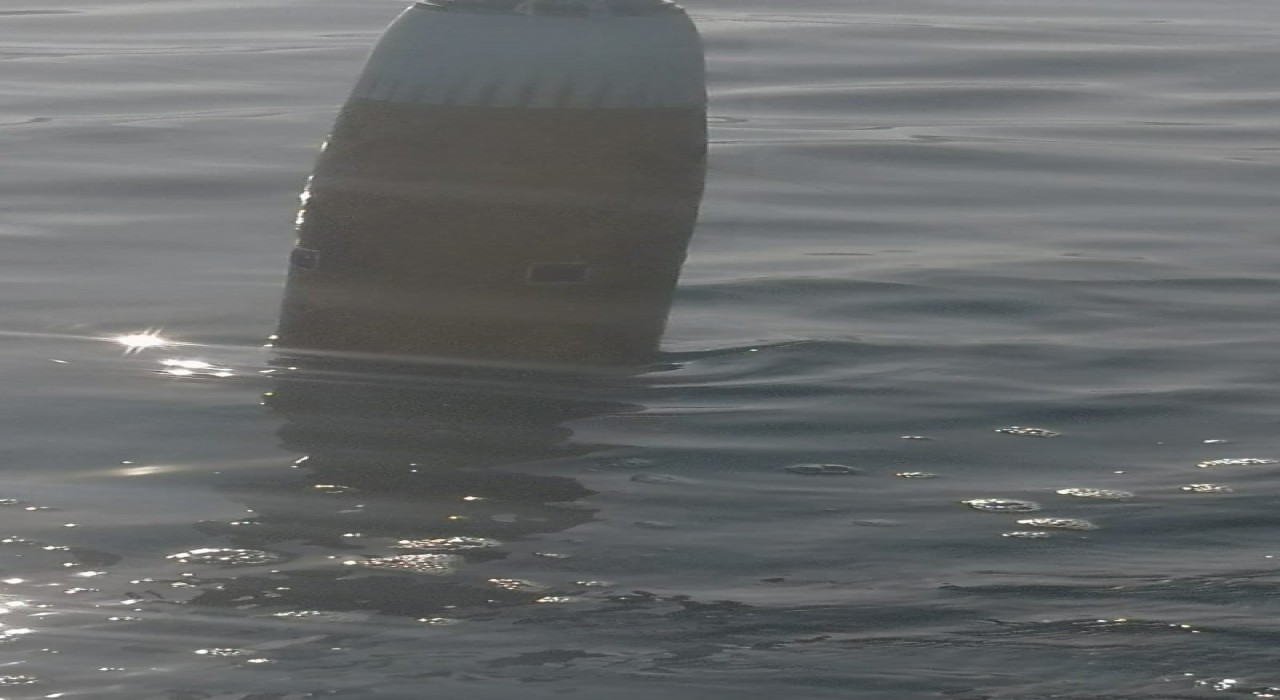 Akçakoca açıklarında balıkçılar füze motoru buldu