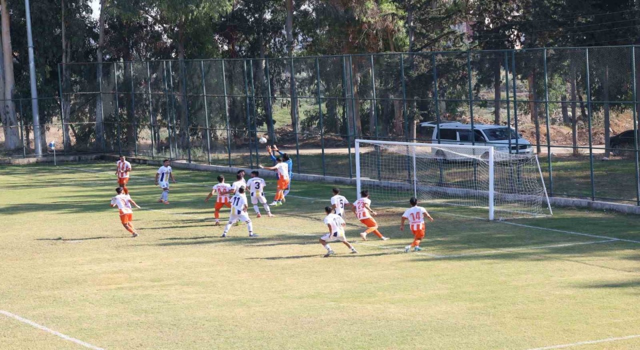 Akdeniz Belediye Spor yine kazandı