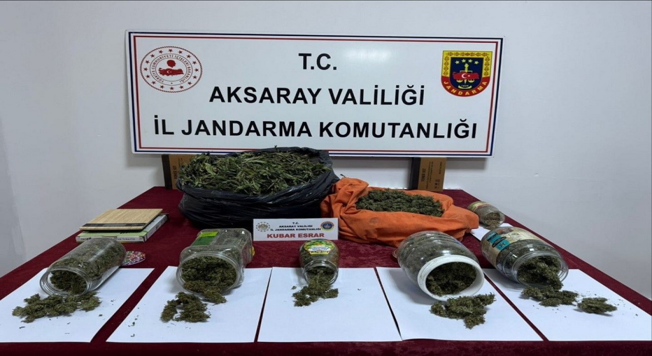 Aksarayda 4 kilo esrarla yakalanan şahıs tutuklandı
