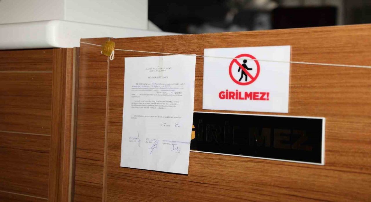 Alanya Belediyesinden AVMde denetleme