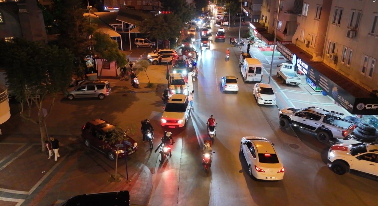 Alanyada ‘Zulme off, Gazzeye on konvoyu