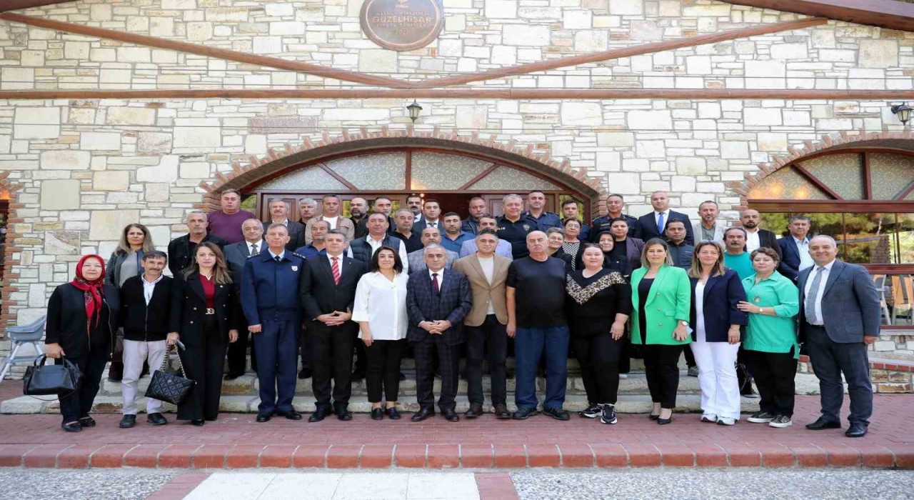 Aliağada Muhtarlar Günü kutlandı