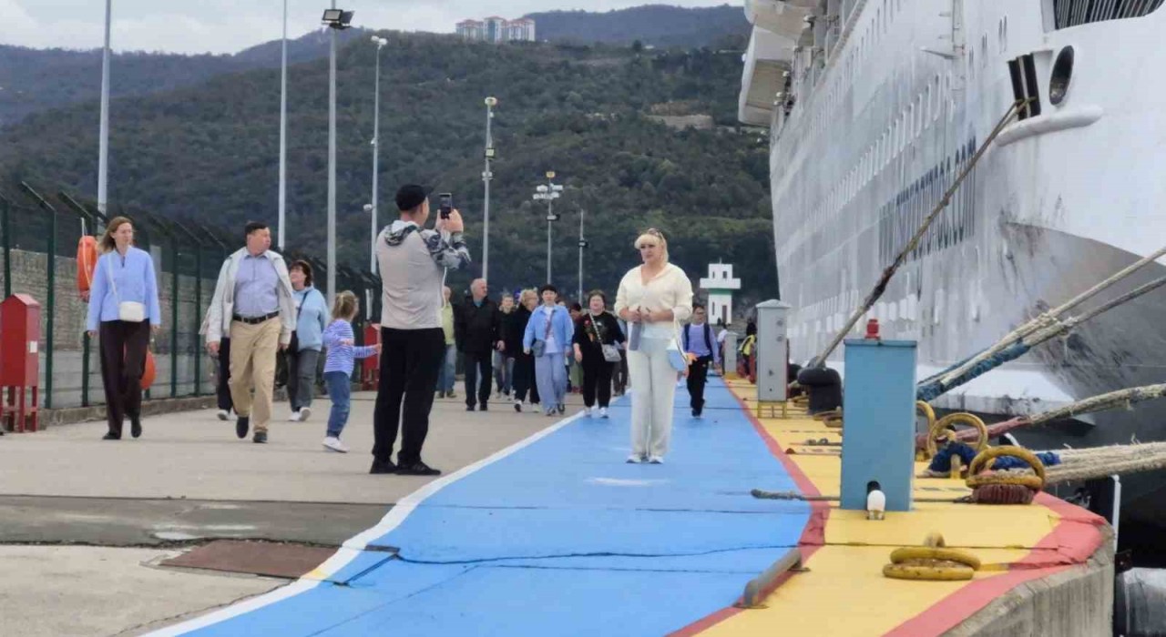 Amasrada Rus turist sayısında 2026 hedefi 200 bin kişiyi aşmak