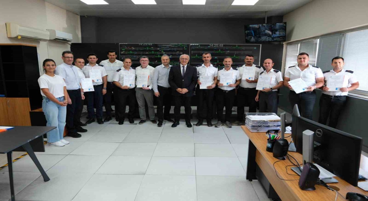 Antalya raylı sistem kontrolörleri uluslararası sertifika aldı