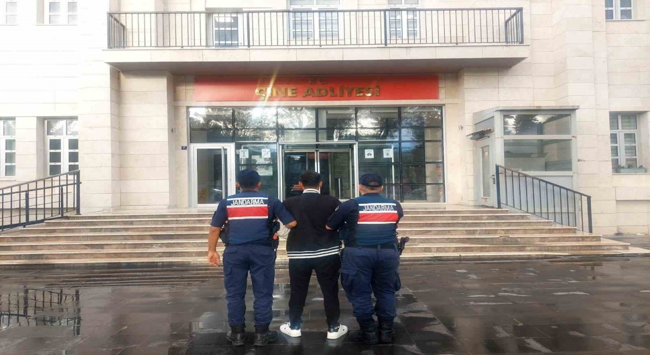 Aranan şahıs Çinede yakalandı