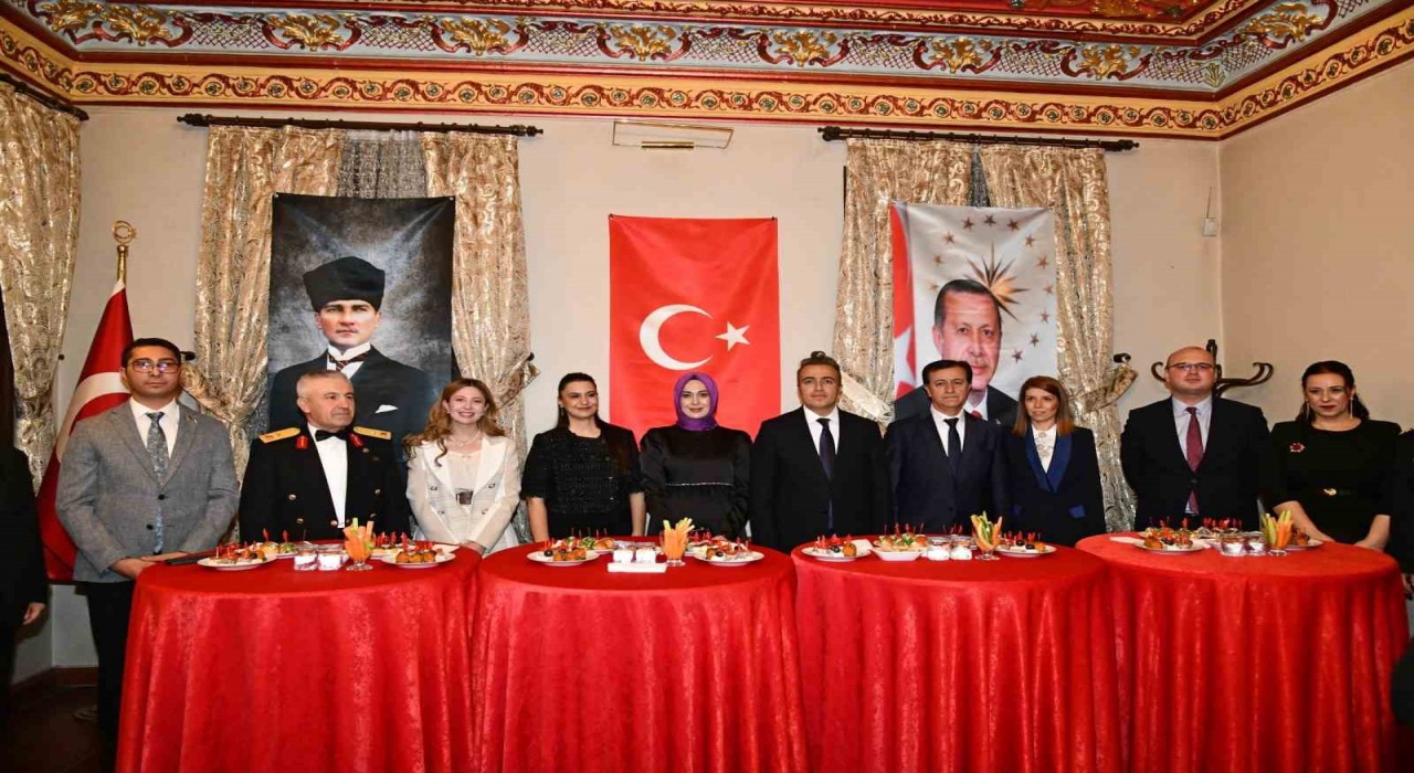 Ardahanda 29 Ekim Cumhuriyet Bayramı resepsiyonu