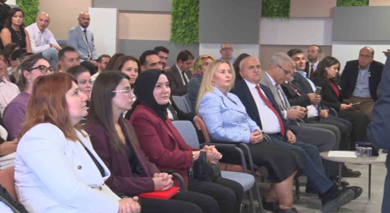 ASOdan ‘Akıllı Sanayiye Geçiş: ERP ve Yapay Zeka ile Dijital Dönüşüm etkinliği