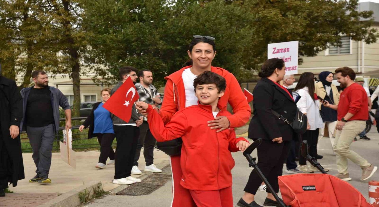 Atakumda özel öğrencilerle Cumhuriyetin 102. yılı kutlandı