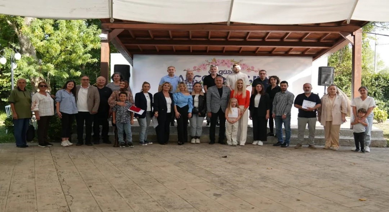 Atakumun ‘en güzel balkon ve bahçe sahipleri ödüllerini aldı