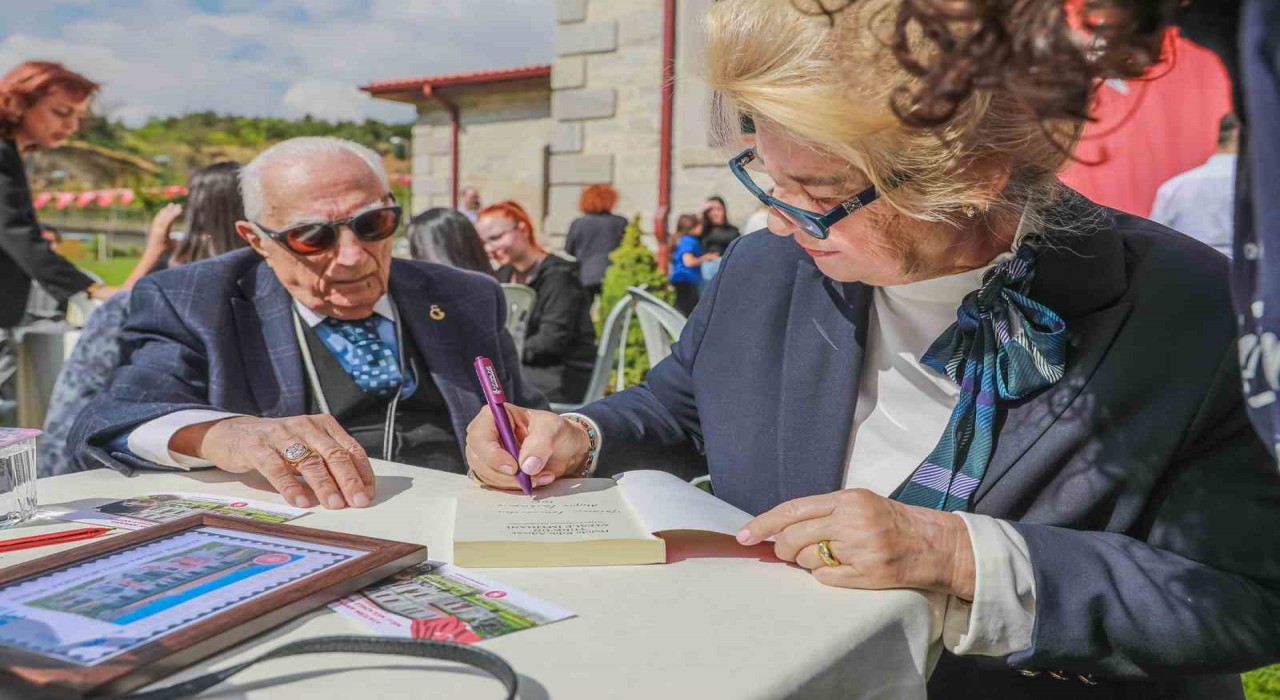 Atatürk Ankara Milli Mücadele Müzesinde nostaljik kartpostal günü