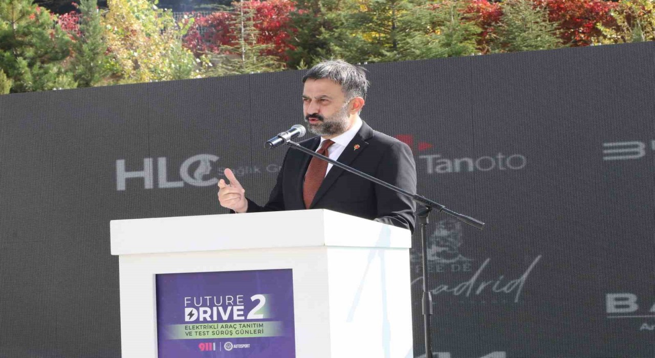 ATO Başkan Yardımcısı Yılmaz: Elektrikli araçlar sadece ulaşım biçimini değil, yaşam biçimini de değiştiriyor